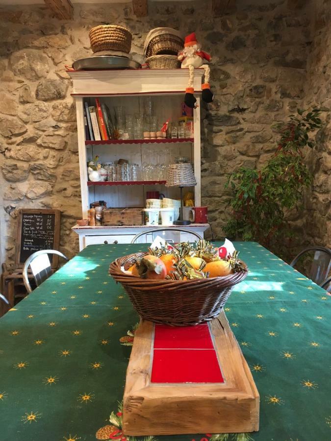 Ferme Familiale Chez Lili Villa Alex Eksteriør bilde