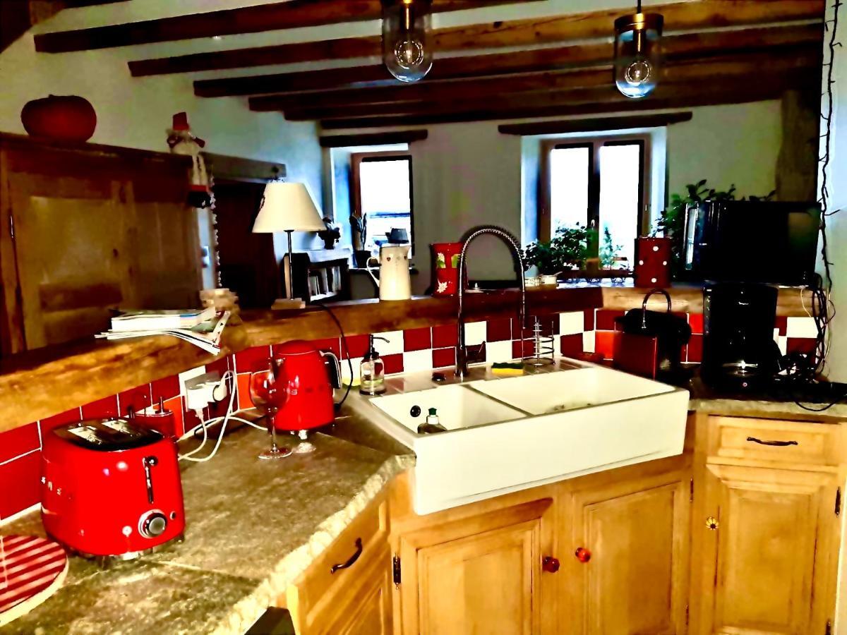 Ferme Familiale Chez Lili Villa Alex Eksteriør bilde