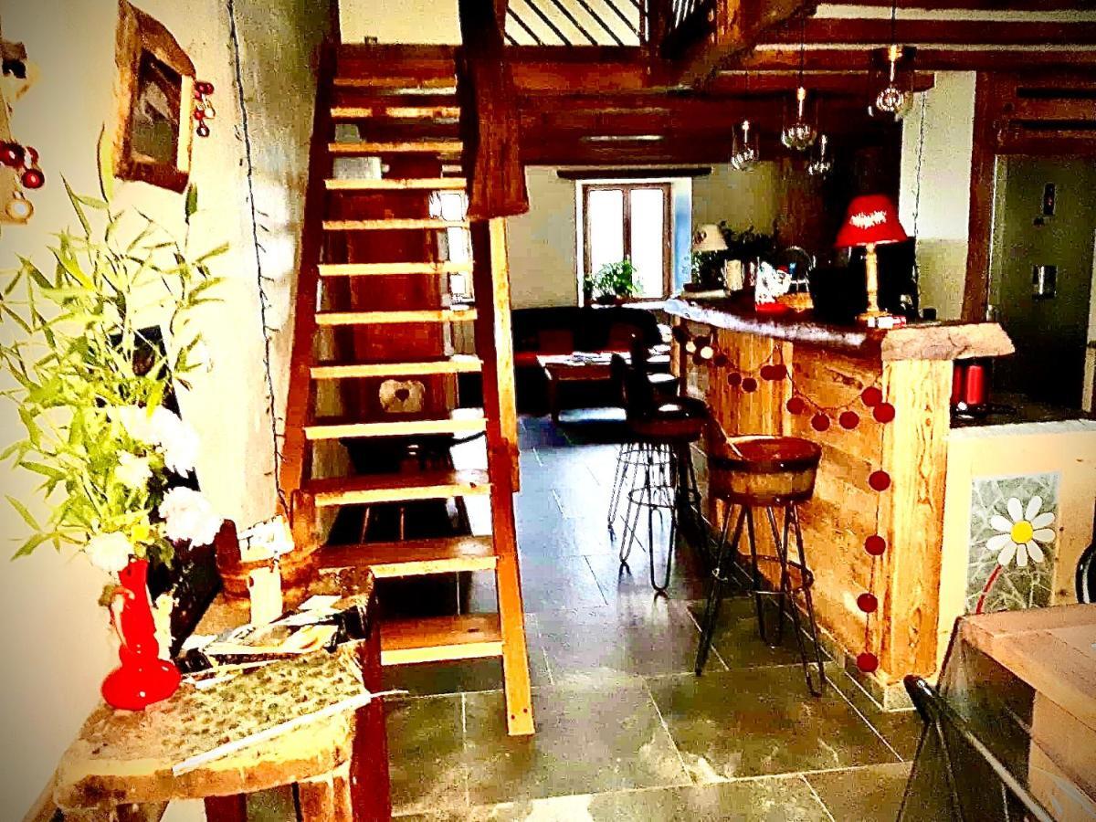 Ferme Familiale Chez Lili Villa Alex Eksteriør bilde